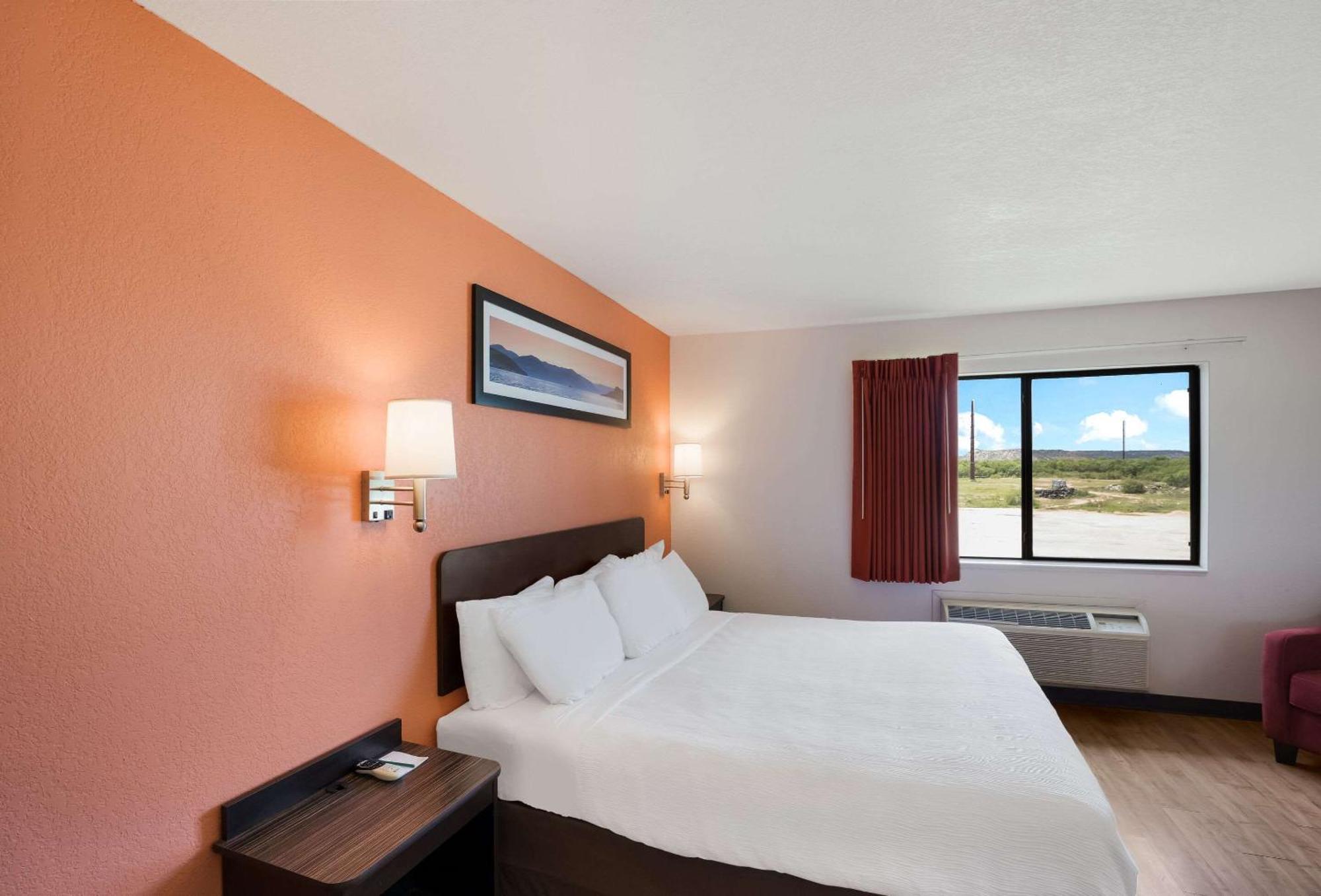 Quality Inn & Suites Junction Esterno foto